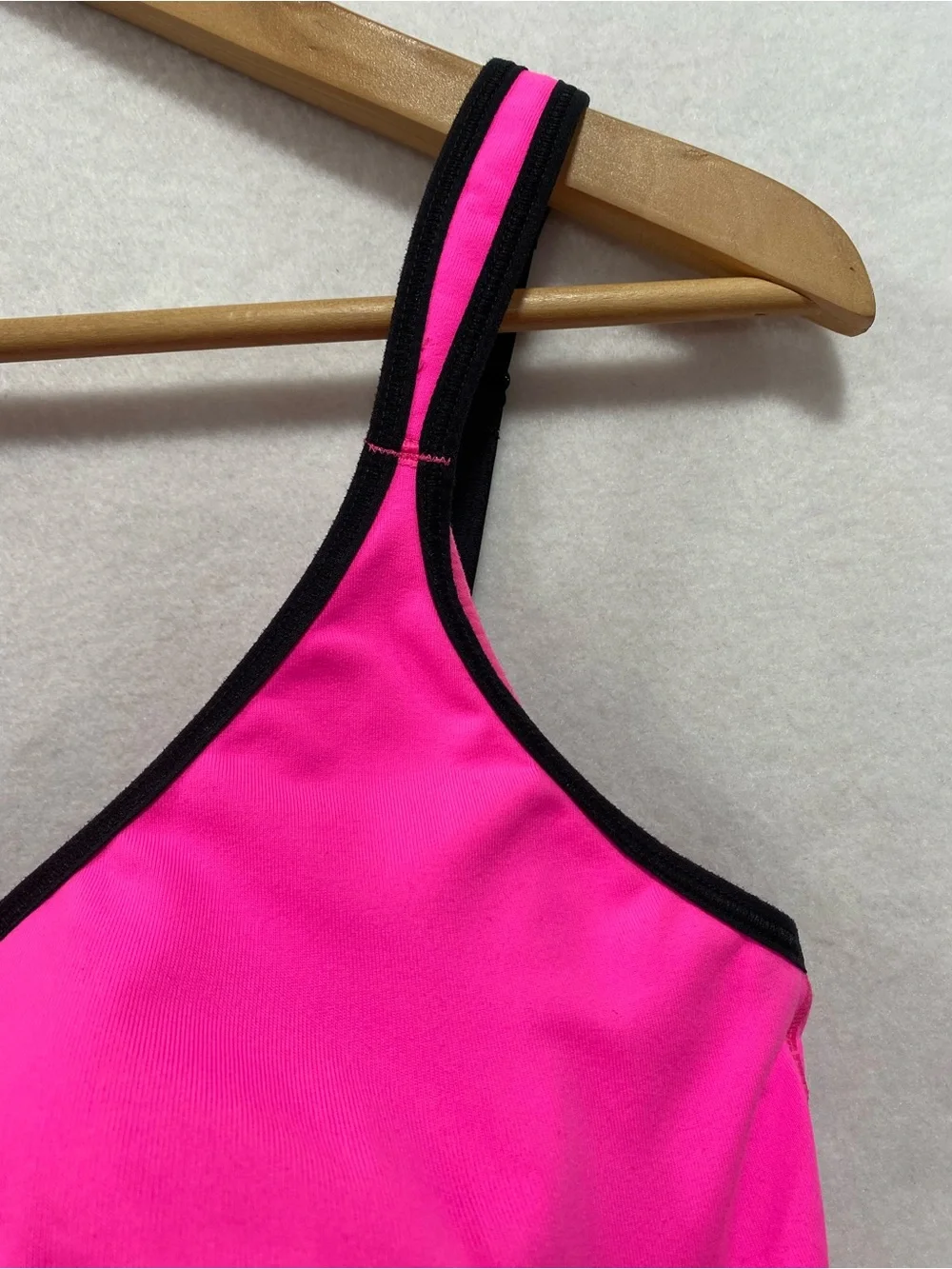 VSX Victoria's Secret Neon Pink High Impact Sports Bra 36DDD